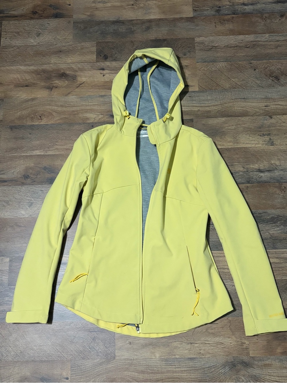 Avalanche Softshell Hooded Jacket Women’s XS Yellow Windbreaker